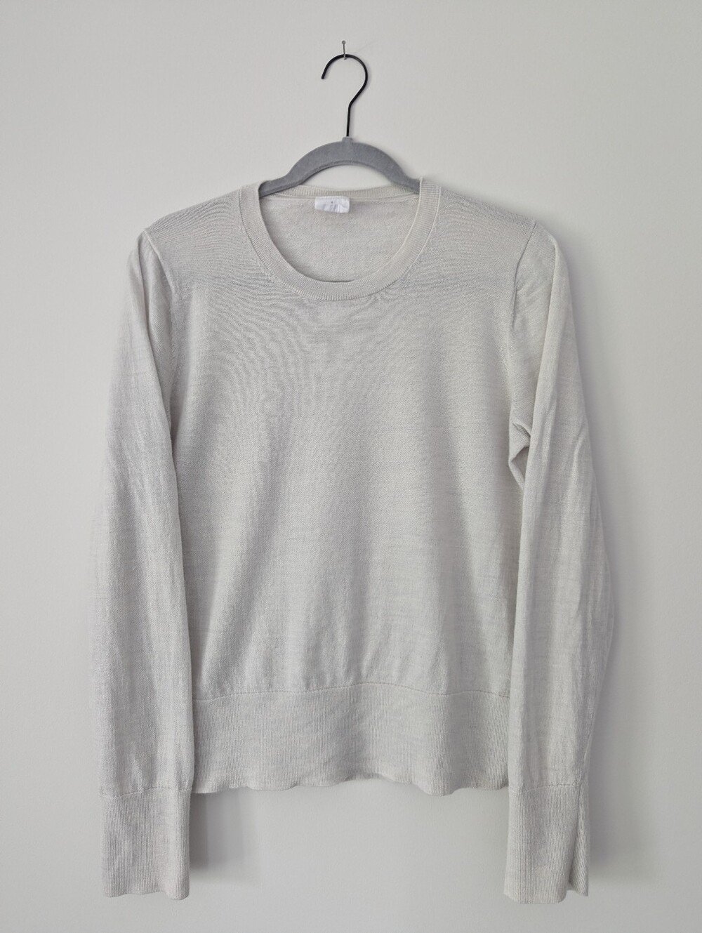 GAP Crewneck Pullover Sweater in Extra Fine Merino Wool in Silver Grey - Picture 1 of 6